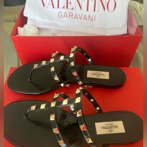 Valentino Garavani jelly studded thong - patent black